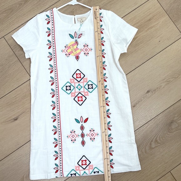 Hayden Girls White Embroidered Geometric Shift Dress Short Sleeve Size XL NWT - Picture 6 of 9